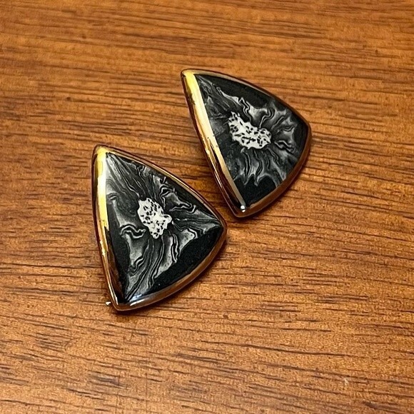 Vintage Drop Earrings Handmade Grey Abstract Floral Studs - Picture 3 of 6